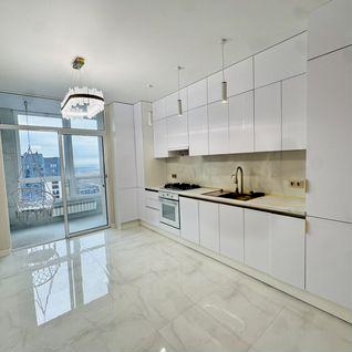 3-к. квартира, 72 м², 24/24 эт. 3-к. квартира, 72 м², 24/24 эт.