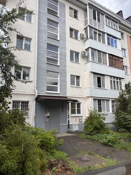 Квартира, 3 комнаты, 65 м²