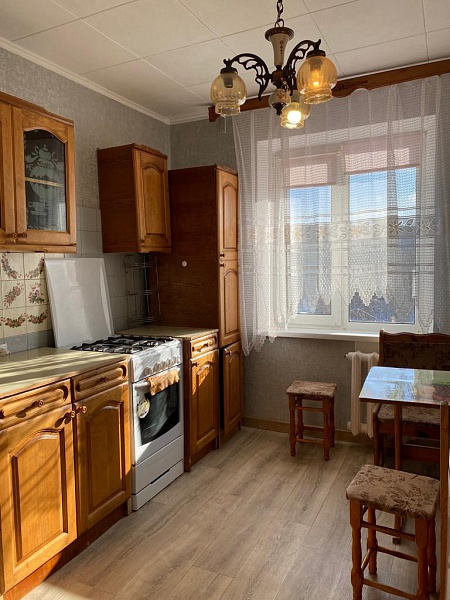 УЮТНАЯ СВЕТЛАЯ ТЕПЛАЯ 2-КА В ЛЕСОПАРКОВОЙ ЗОНЕ