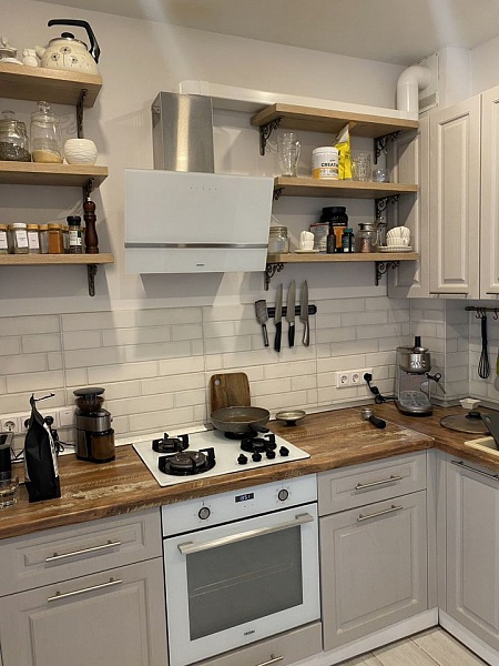 2-к. квартира, 50 м², 4/12 эт.