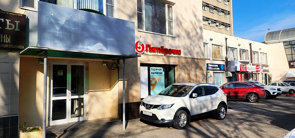 Коммерческое помещение 470 м² в центре города — ул. Ленина, первая линия