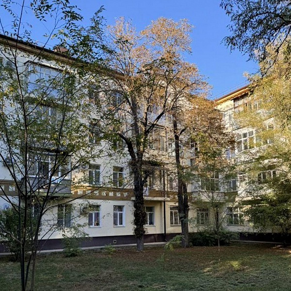 Своб. планировка, 93,8 м², 3/4 эт.