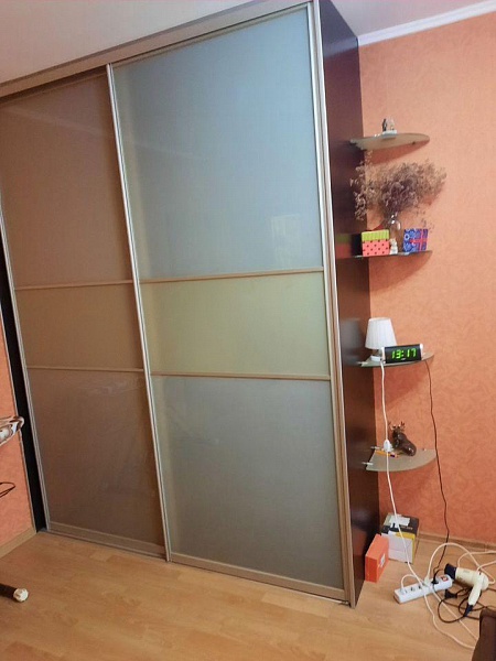 2-к. квартира, 54 м², 3/12 эт.