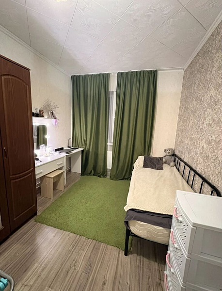 Доля: 1-к. квартира, 31 м², 1/1 эт.