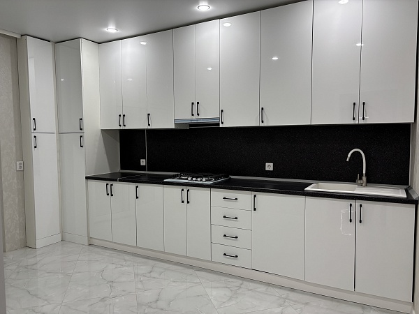 2-АЯ КВАРТИРА С НОВЫМ РЕМОНТОМ И МЕБЕЛЬЮ