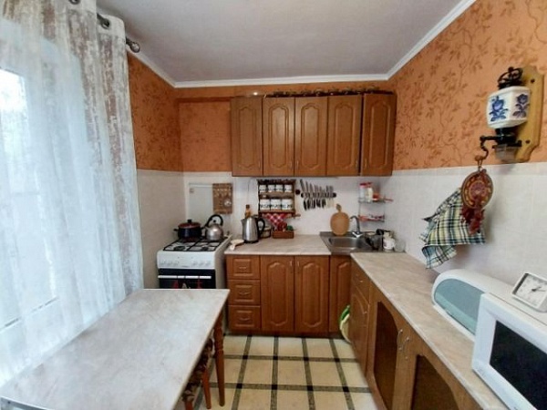Продажа 3-к квартиры, 63  км.м., 5/5 этаж