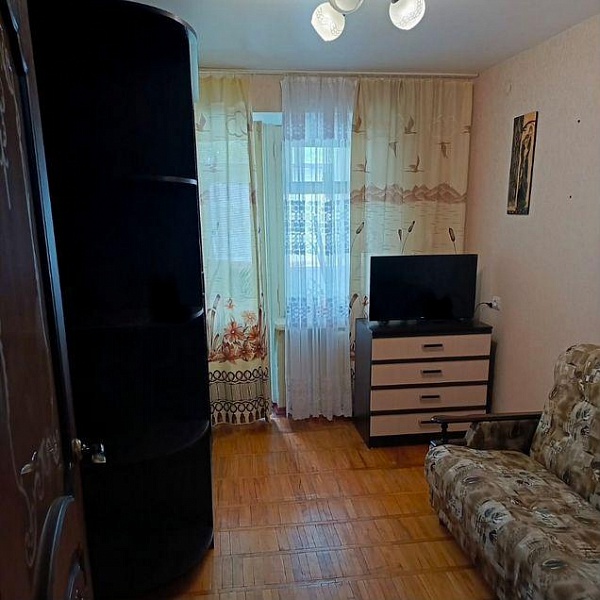 2-к. квартира, 46 м², 5/5 эт.