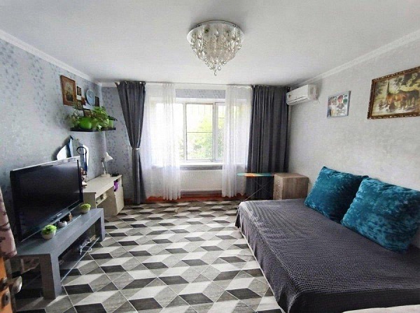 Квартира, 3 комнаты, 71.9 м²