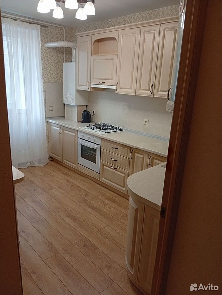 1-к. квартира, 38 м², 8/10 эт.
