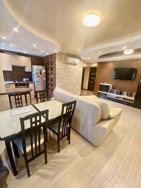 2-к. квартира, 45 м², 3/4 эт.