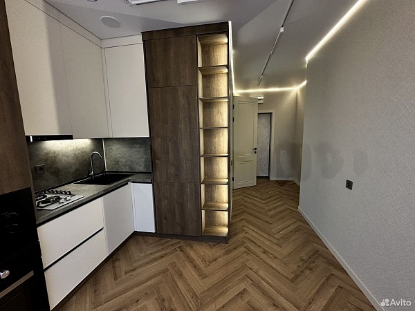 1-к. квартира, 33 м², 8/8 эт.