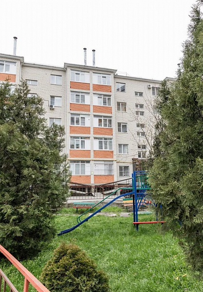 2-к. квартира, 65 м², 5/5 эт.