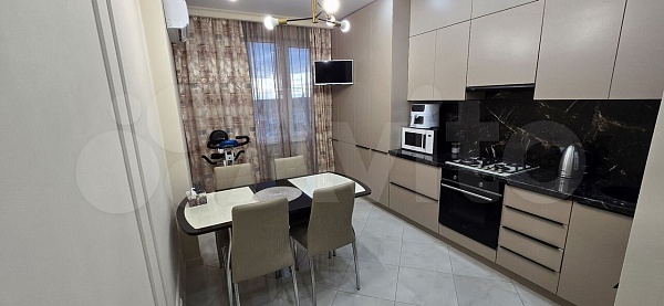 1-к. квартира, 38,4 м², 10/25 эт.