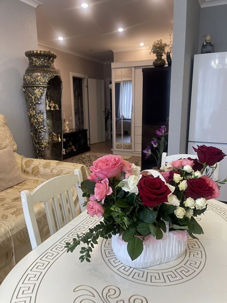 2-к. квартира, 64 м², 5/9 эт.