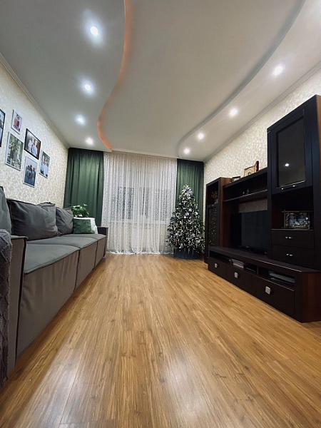 3-к. квартира, 84 м², 7/10 эт.