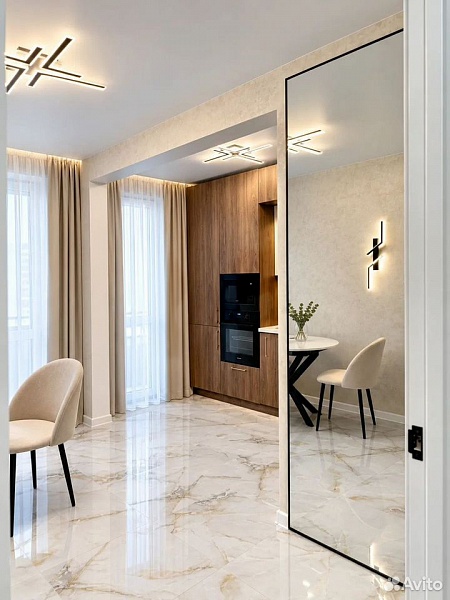 2-к. квартира, 60 м², 2/10 эт.