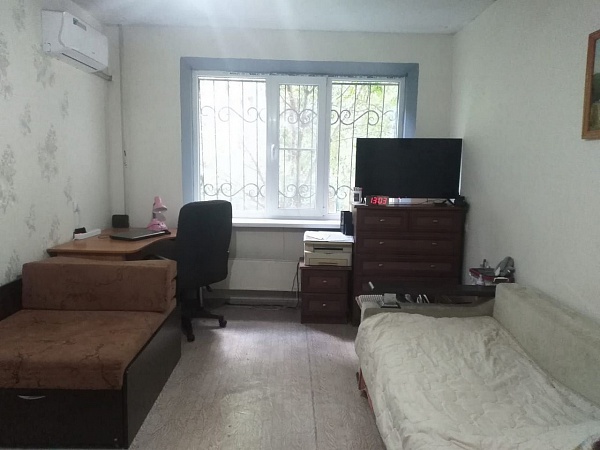 1-к. квартира, 36 м², 1/10 эт.