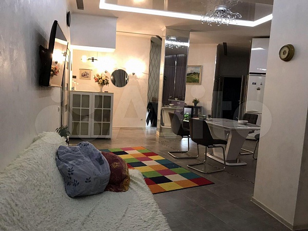 3-к. квартира, 86 м², 16/16 эт.