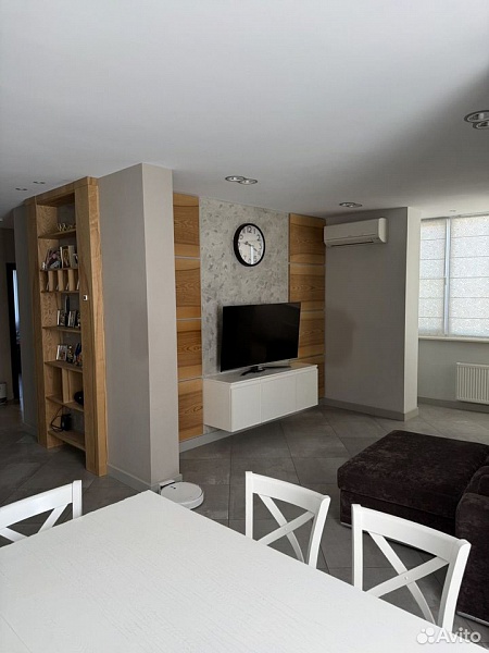 3-к. квартира, 95 м², 5/16 эт.