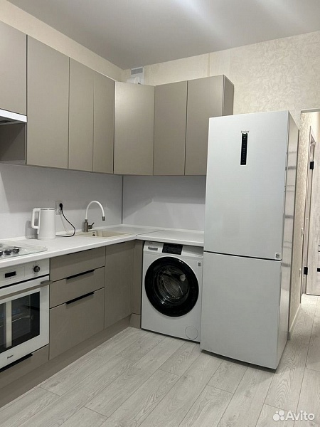 1-к. квартира, 37 м², 1/9 эт.