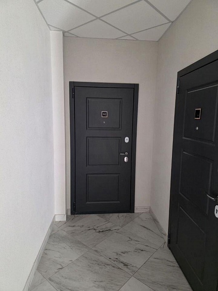 3-к. квартира, 93,2 м², 2/4 эт.