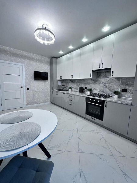 1-к. квартира, 50 м², 2/24 эт.