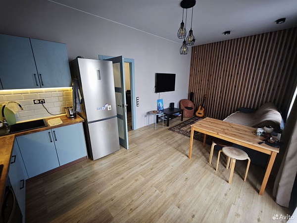 4-к. квартира, 90 м², 3/3 эт.