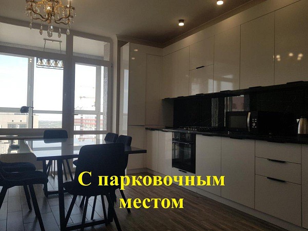 Квартира, 3 комнаты, 83.2 м²
