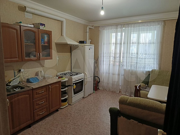 Комната 42 м² в 1-к., 1/5 эт.