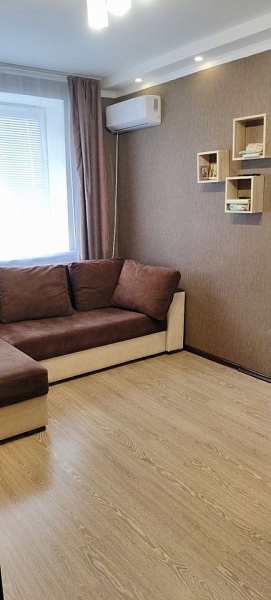 2-к. квартира, 39 м², 3/5 эт.