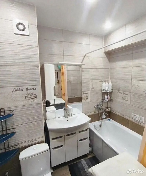 2-к. квартира, 63,2 м², 1/12 эт.