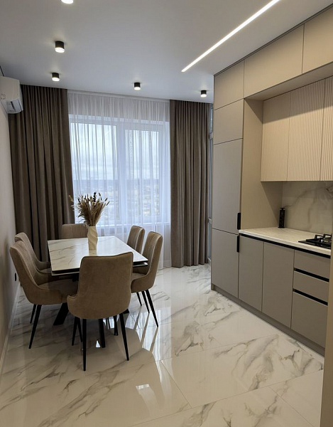 2-к. квартира, 67 м², 16/17 эт.