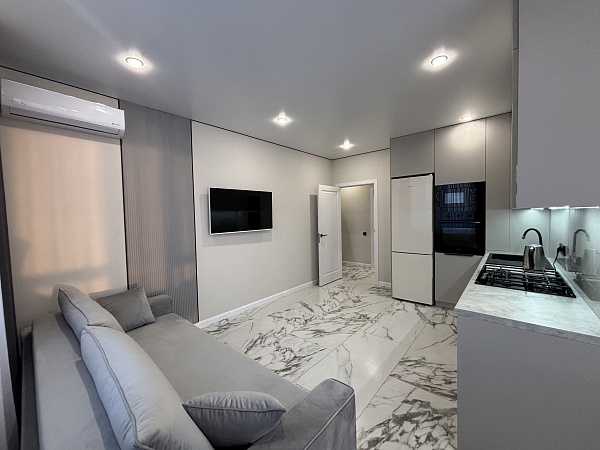 2-Я С ЕВРОРЕМОНТОМ , МЕБЕЛЬЮ И ТЕХНИКОЙ