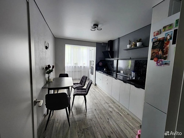 4-к. квартира, 81,3 м², 3/10 эт.